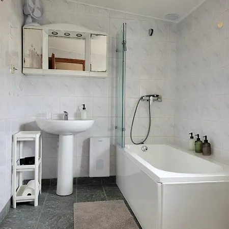 Vendégház Sloneczne Poddasze Z Balkonem 4*